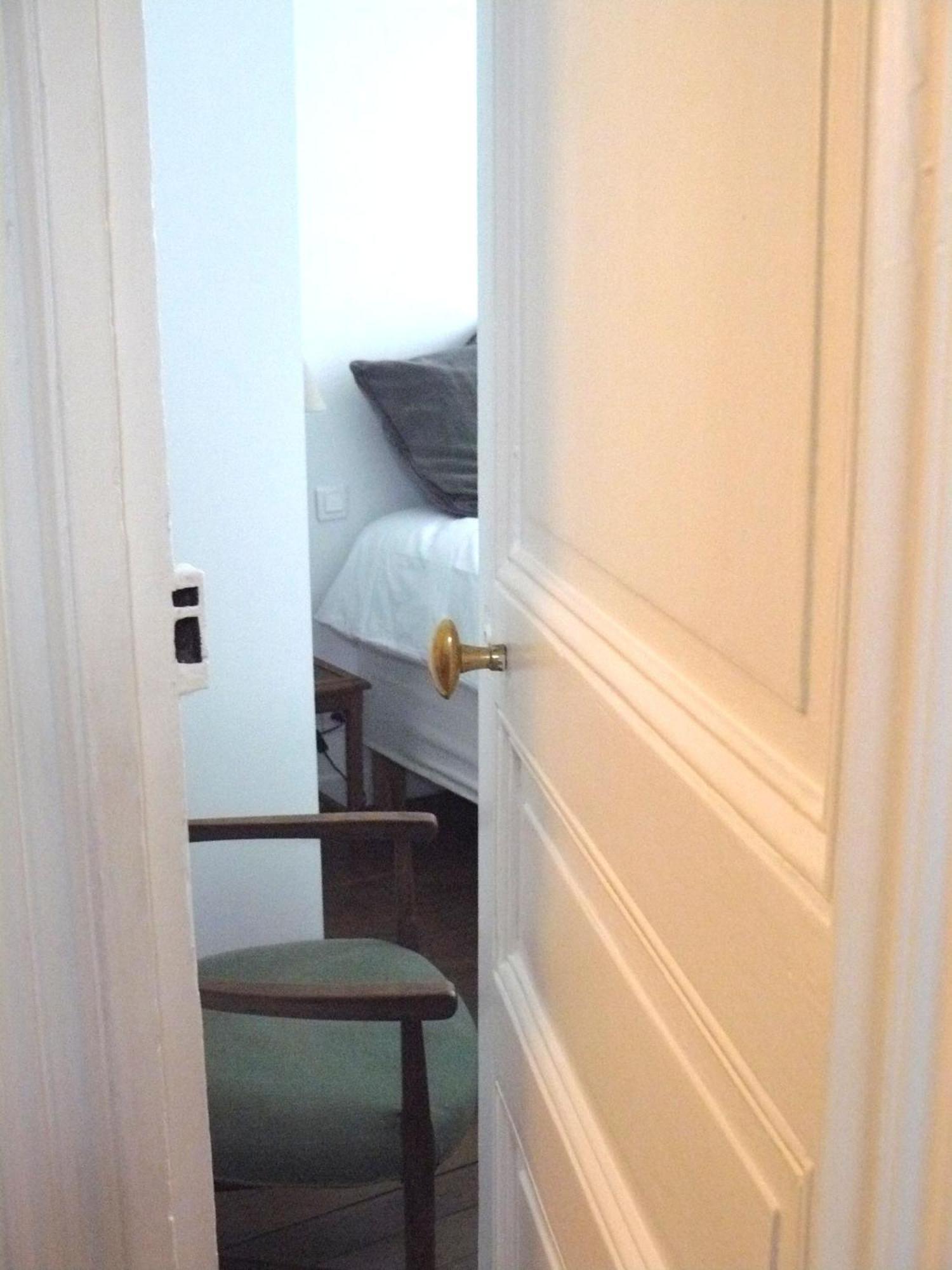 パリ ラ クール デュ サンキエム シャンブル ドット Bed & Breakfast エクステリア 写真